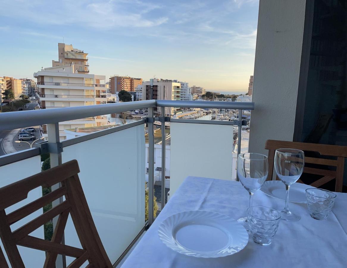 Magnifico Apartamento Cerca De La Playa Con Piscina - Roses Zewnętrze zdjęcie