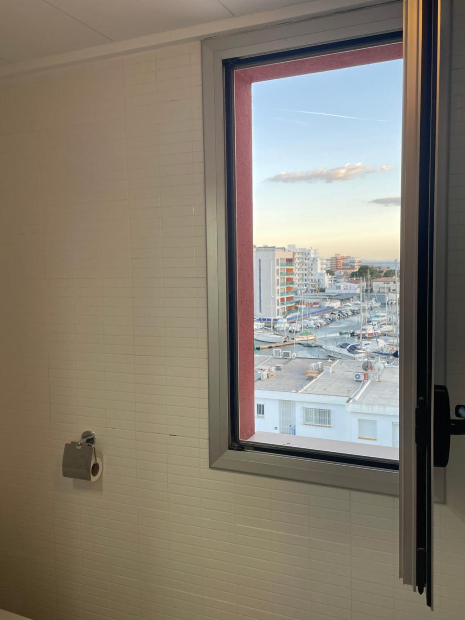 Magnifico Apartamento Cerca De La Playa Con Piscina - Roses Zewnętrze zdjęcie